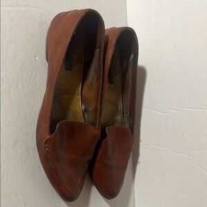 Frye Brown Leather Flats Sleek Minimalist Design